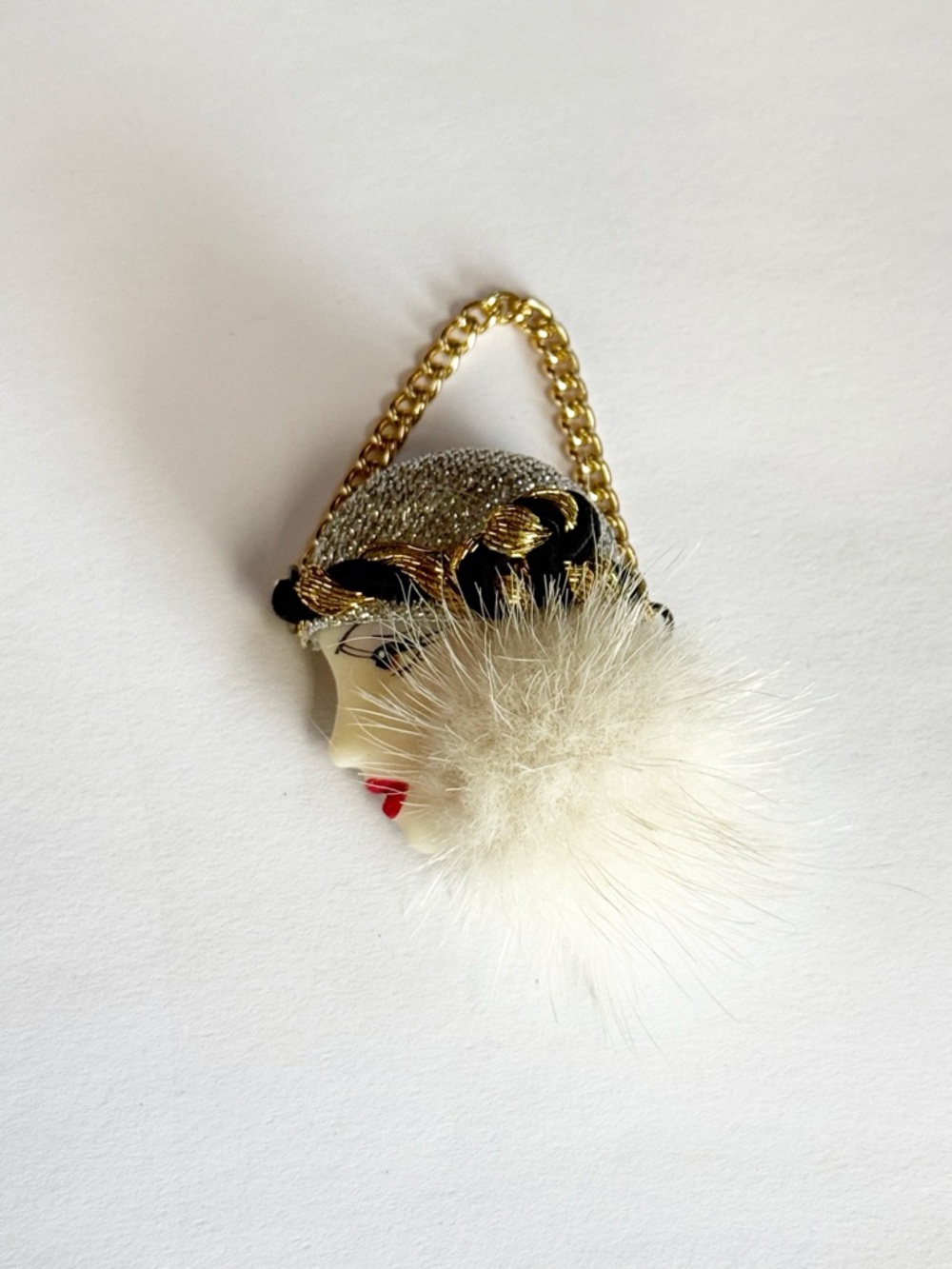 Vintage Art Deco Flapper Lady Face Brooch Signed Han Shin Fur Co Mink Trim